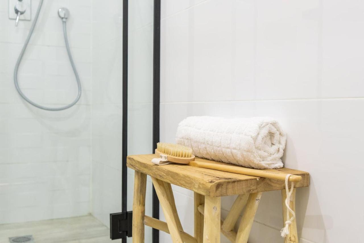 Tranquil Stay Near The Beach By Sea N' Rent นาฮารียา ภายนอก รูปภาพ