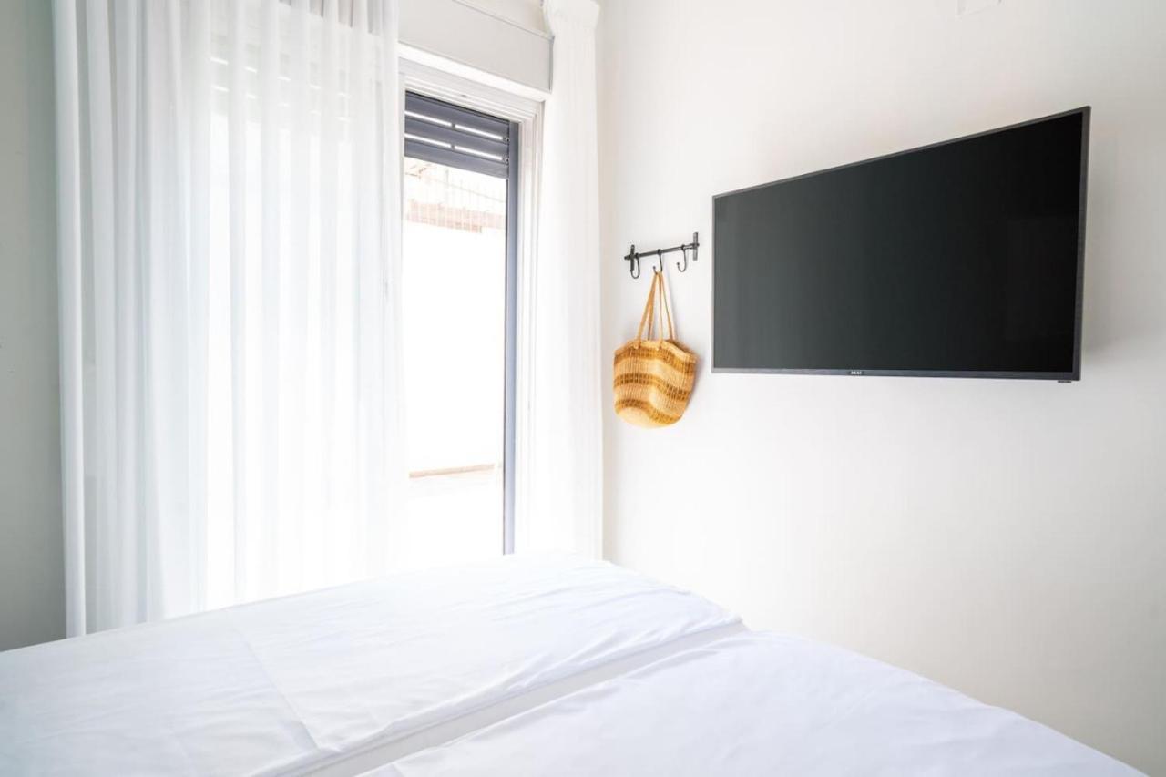 Tranquil Stay Near The Beach By Sea N' Rent นาฮารียา ภายนอก รูปภาพ