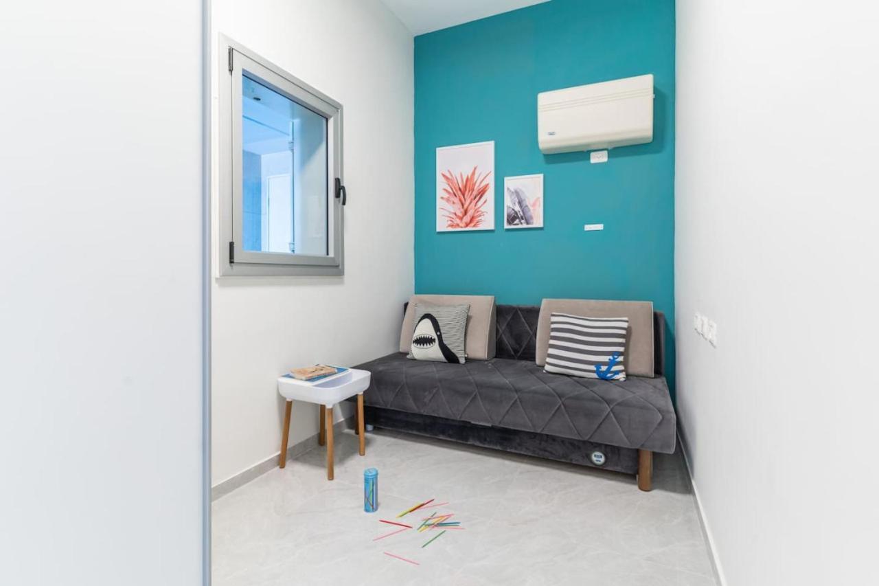 Tranquil Stay Near The Beach By Sea N' Rent นาฮารียา ภายนอก รูปภาพ